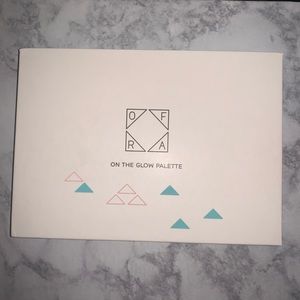 Ofra Cosmetics on the Glow Palette